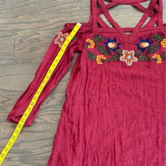 THML Violetta Cold Shoulder Embroidered Long Sleeve Dress Burgundy Size Medium - Picture 8 of 12